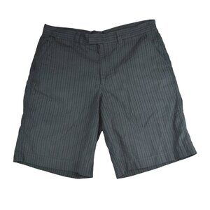 Patagonia VTG Men’s Organic Cotton Gray Striped Shorts Sz 34 Seersucker